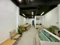 Truman Hostel
