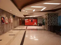 Apartemen 33 m² dengan 1 kamar tidur dan 1 kamar mandi pribadi di Bekasi Selatan Hotel di Bekasi Barat