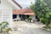 RedDoorz Syariah @ Aziziah Homestay Lampung Hotel dekat AlfaMart 24 Jam