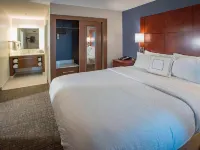 Residence Inn Pensacola Downtown ザ・ムーアズ周辺のホテル