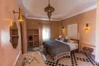 Riad Villa Amood Hotels in Hassilabied