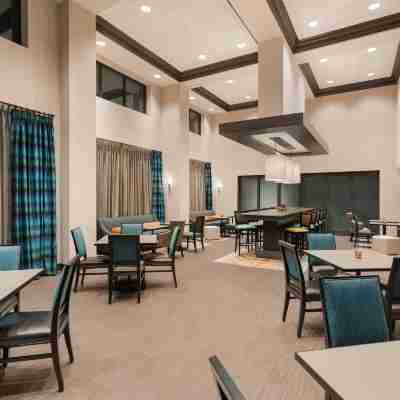 Hampton Inn & Suites West des Moines/SW-Mall Area Dining/Meeting Rooms