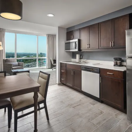 Homewood Suites by Hilton Teaneck Glenpointe