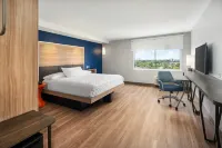 Tru by Hilton Ft. Lauderdale Airport - Семейные