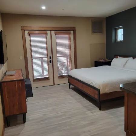 Cozy Slope Studio