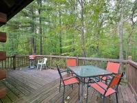 Muskie Ridge- beautiful and rustic 3 bedroom cabin near the Chippewa Flowage. Hotels in Hunter