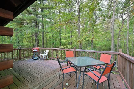 Muskie Ridge- beautiful and rustic 3 bedroom cabin near the Chippewa Flowage. Отели в г. Сойер