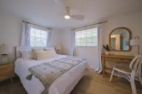 Venice Villa - Minutes to Beaches + Pool