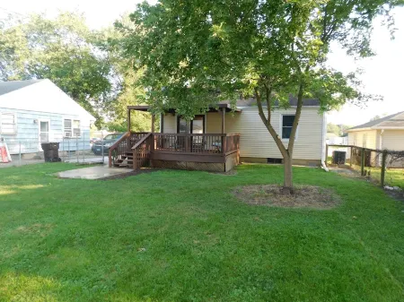 Bow Wow/Meow! Fenced Yard--5 min to Downtown Peoria