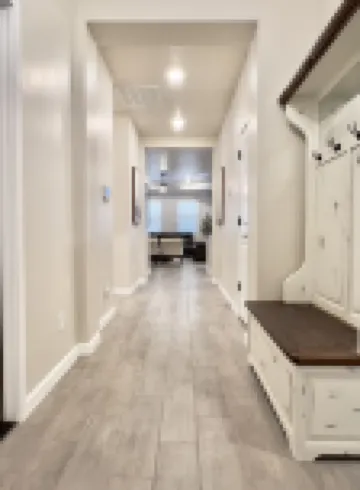 ⭐️ Western Style Casita w/ 3BR and a Fitness Room plus View to the Mountains