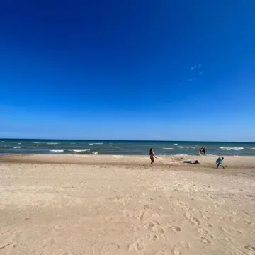 The Blue Elk - Lake Huron Views & Beach Access