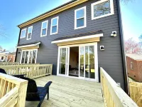 8Br Southend_Walk to Everything_Sleeps 20 Hotels near Billy Graham Library