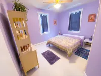 Life is good at the beach! 4br 2.5ba Pet-friendly home w/ Parking. Hotels in Ventnor City