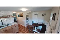 Cozy, stylish, country studio minutes from downtown Waynesville.