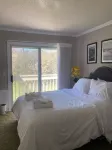 Beachy Unit Overlooking Golf Course Hotel di 