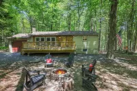 Read Reviews; See Why Guests Love It! Golf Cart, Kayaks & Pools. Dogs Welcome! - Alppimaja