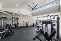 Amazing Waterfront Condo on Possum Kingdom Lake, perfect for families or couples