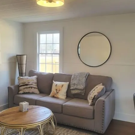 Sly Fox Cottage