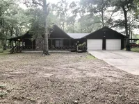 Cozy Country Home 3BR 3BA, 3200 sq. ft. will make your stay truly unforgettable! Hotels in Angelina County