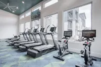 Charming 2-bedroom apartment with fitness room and Pool in downtown San Diego