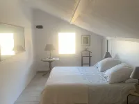 South-facing villa in the heights of GAP with panoramic mountain views Hôtels à : Gap