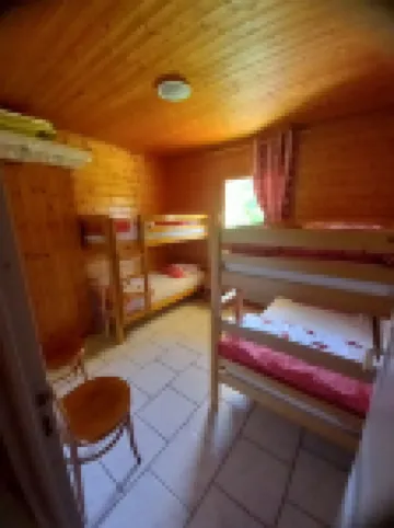 CHALET GERARDMER renting the ground floor of 90 m2 plot of 3000m2