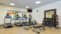 Embassy Suites by Hilton Hampton Convention Center - Gym