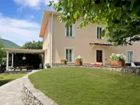 Lovingly Renovated Mountain Village House With Pool!
