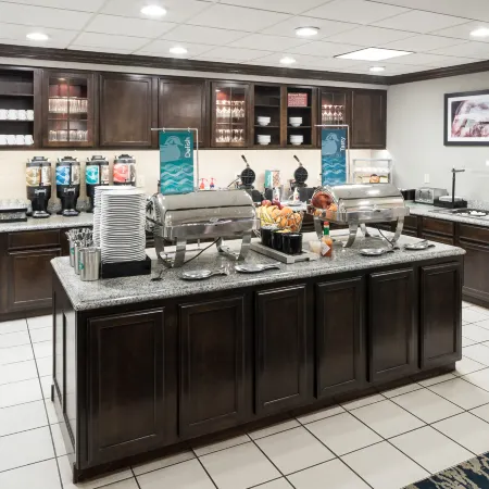 Homewood Suites by Hilton Cedar Rapids-North