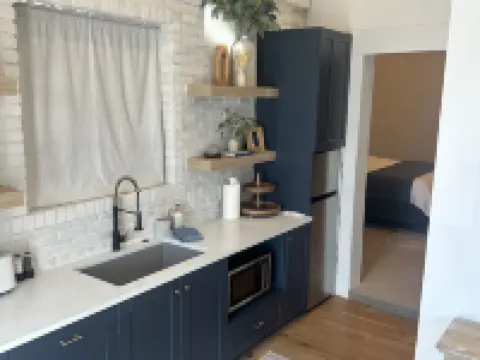 The Silo Inn near Zion, Snow Canyon and Bryce Canyon! honeymoon getaway. 2023 Hotels in Washington