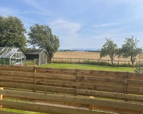 Rural Private Cabin-Scotland-Dumfries and Galloway-Cluaran Cabins-Skiddaw View Hotels in Annan