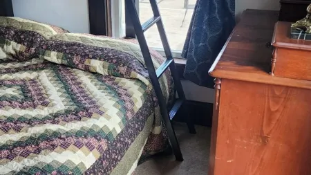 A real charmer built in 1915 , pet friendly , located next to  Mark Twain lake.