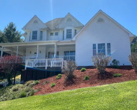 3233 Dry Hill Road ( Hill Top Hide Away) 約翰遜縣酒店