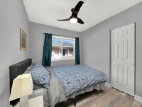 Your Next Vacation Home Hotels in Des Plaines