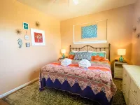 Beachfront Condo 500 Steps to the Ocean - Centrally Located! Pet Friendly! Hotels in Folly Beach