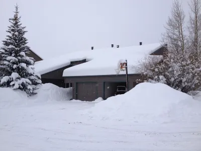 Negotiable! Hot tub, new kitchen and master bath. Hotels near The Juniper Tree