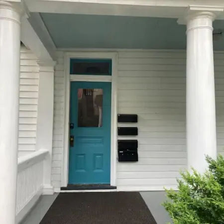Mid-Century Downtown Staunton Loft