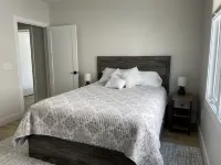 SNL New condominium one block from West Bay. Great location.