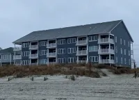 Oceanfront 3Br+2Bath, Balcony, Pool, W+D Hotels near Beach Bookshop & Video