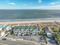 Direct Ocean Ocean View and Best Mid-Island Location, Beach Gear Provided