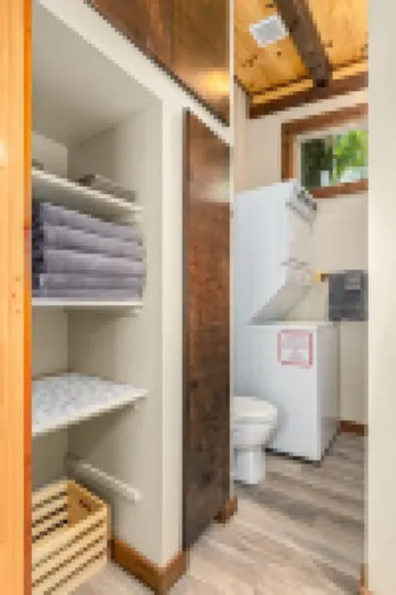 Modern High End Cabin #1 on Horsehead Lake