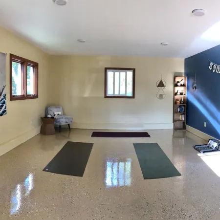 Cozy Door County home with detached yoga room- short walk from Potawatomi Park
