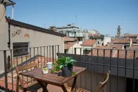 Residence of the Fruits-The Cedar- bright apartment a stone's throw from the squares!