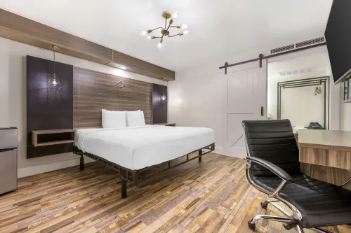 Hotel on Monroe, BW Signature Collection Hotels in Monroe County