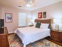 LUXE & SPOTLESS 1st Floor Condo Close to Golf/Pools/Beaches!