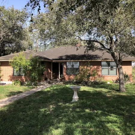 Four bedroom country home that is Great for Family Reunions or a Quiet Retreat.