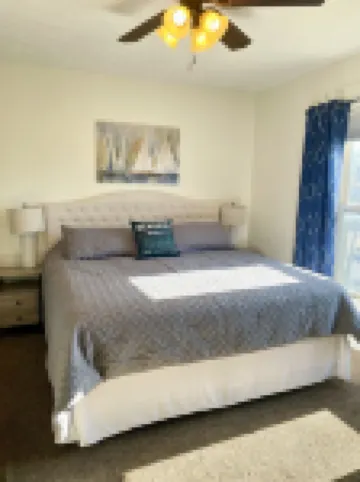 Walnut Beach Inn - close to the beach!