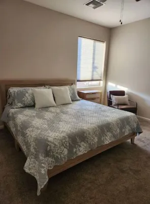 One bedroom detached guest house