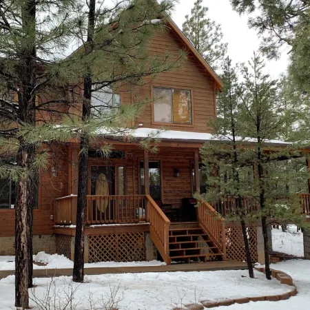 As featured on HGTV's Log Cabin Living!!