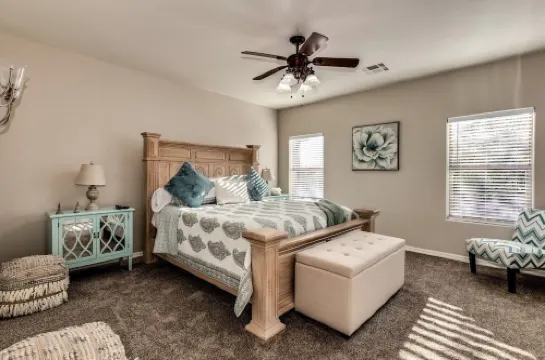 Family-Friendly Luxury ~ Superstition Mtn Desert Escape, No Stairs, New Remodel